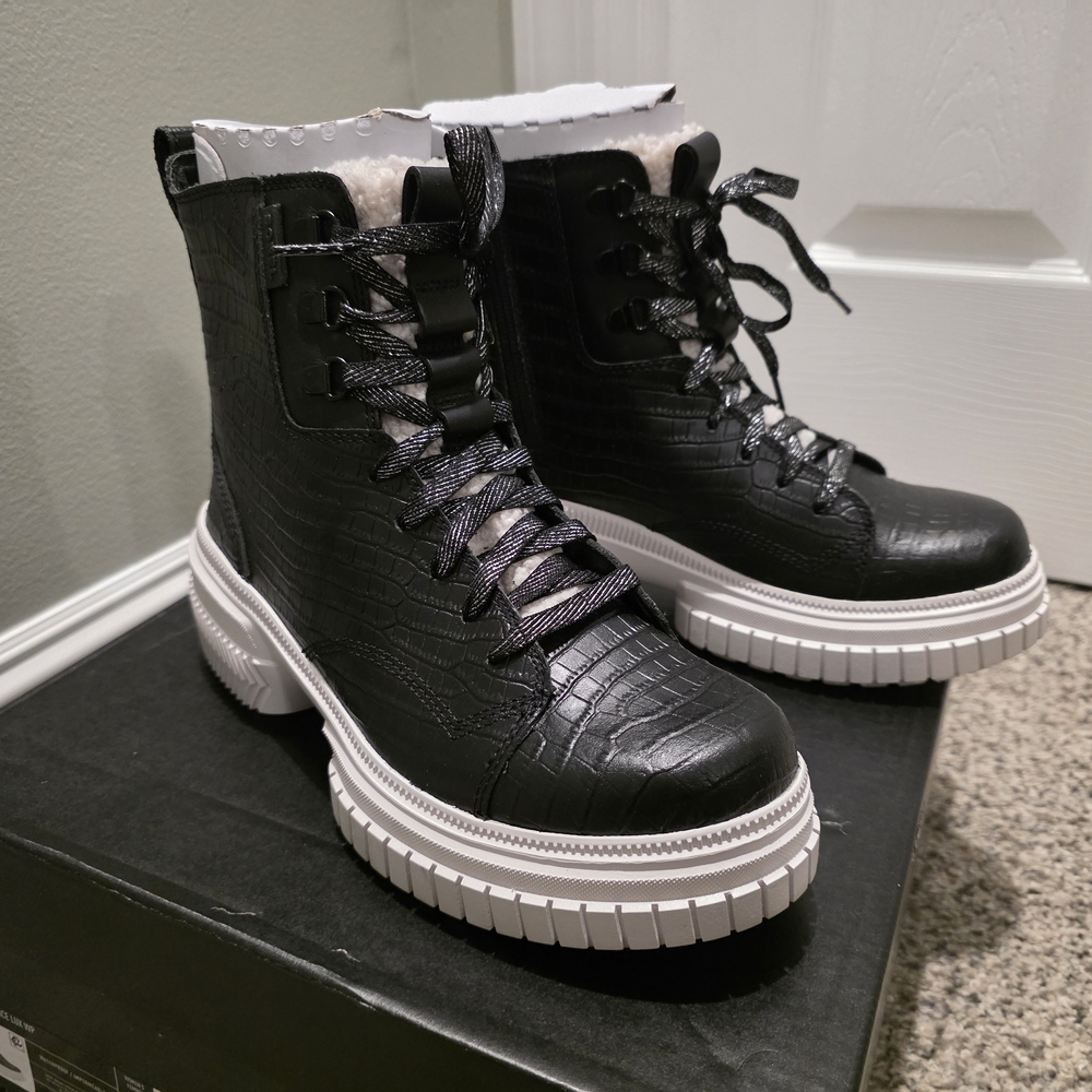 Sorel Black and White Lace-Up Women's Boots